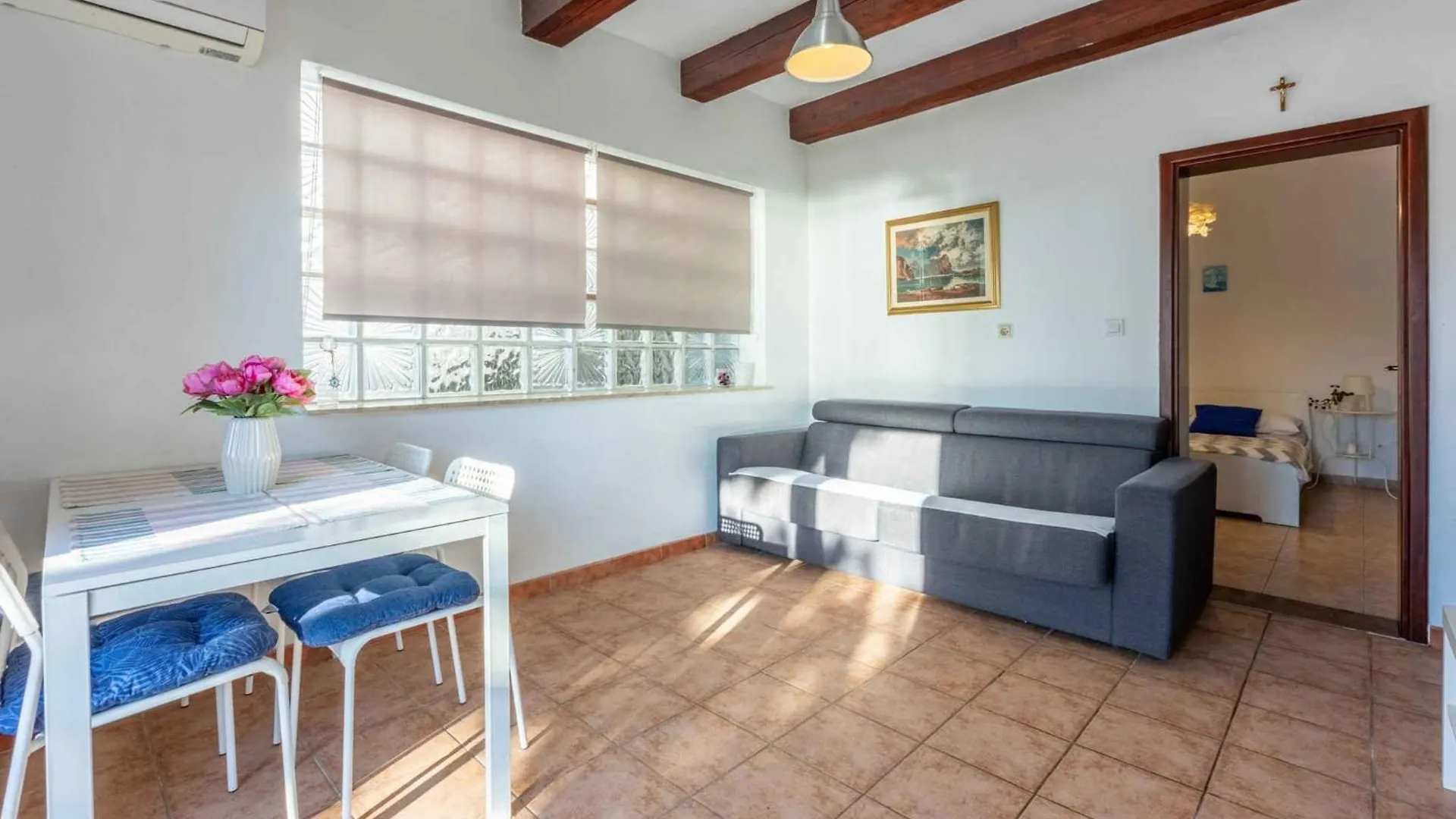 Apartments In Novi Vinodolski 45270